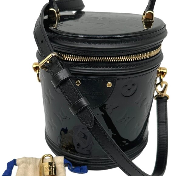 Louis Vuitton  Cannes Magnetique Monogram Vernis Shoulder Bag Black - Picture 3 of 12